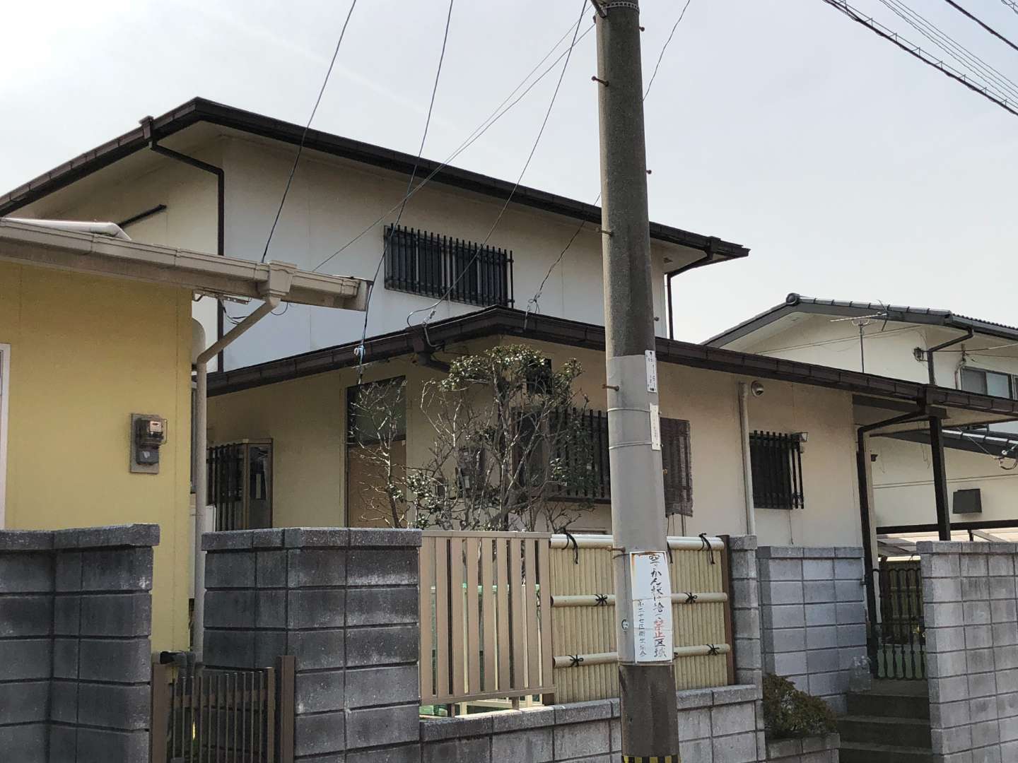 北九州市若松区 断熱塗装・外壁塗装・コロニアル屋根塗装・付帯部塗装・屋根瓦補修 施工写真1