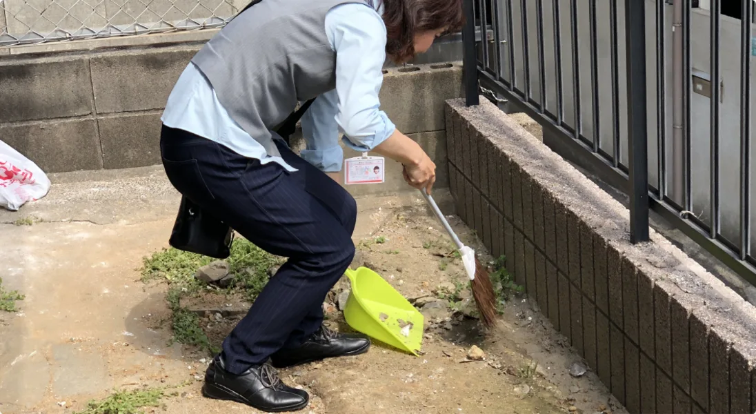 代表取締役 中村邦夫と専務取締役 梶川裕子