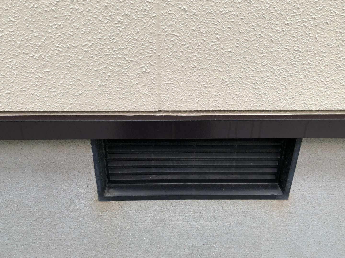 福岡県福津市 屋根瓦補修・外壁塗装・付帯部塗装・木部アク洗い 施工写真10