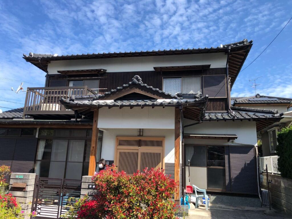 北九州市若松区鴨生田 屋根瓦補修・外壁塗装・木部アク洗い・木部塗装