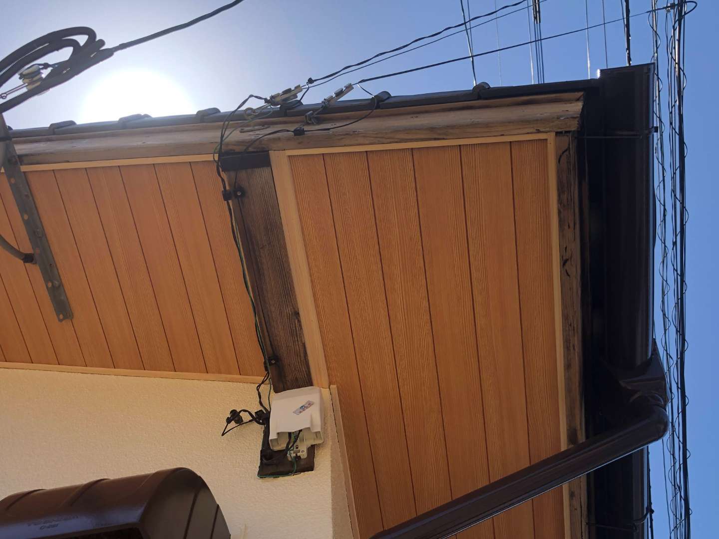 北九州市八幡西区 屋根瓦補修・遮熱塗装・外壁塗装・付帯部塗装・木部アク洗い 施工写真9