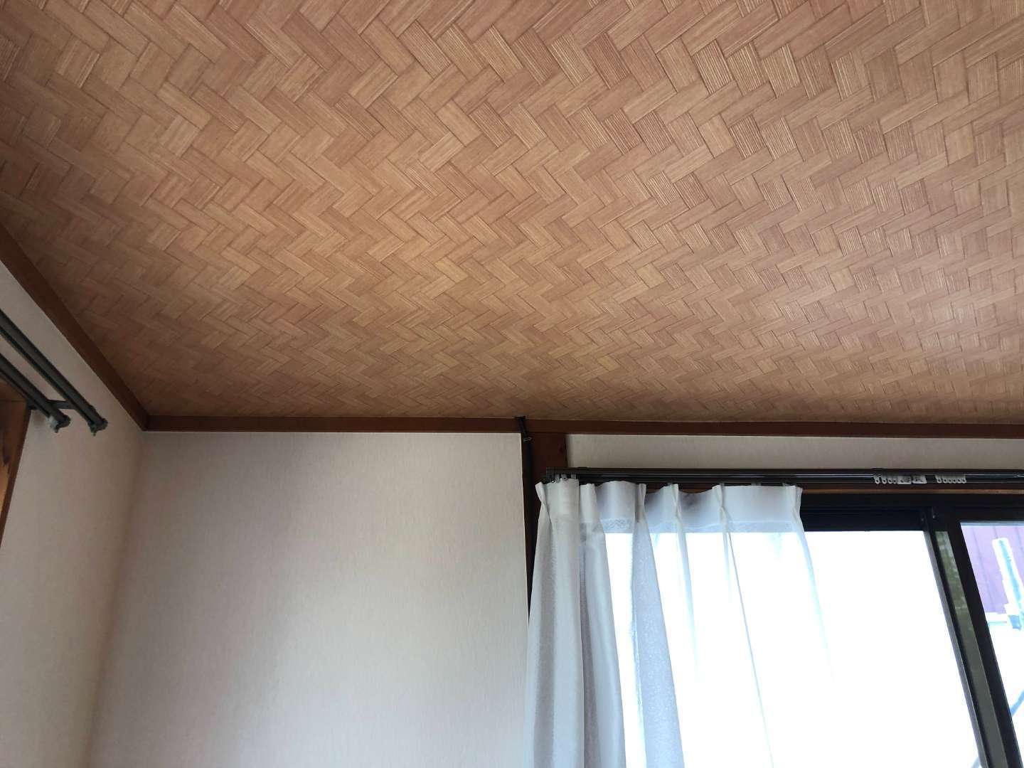 北九州市小倉北区高見台 屋根瓦葺き替え・外壁塗装・付帯部塗装・雨樋交換・雨漏り調査・火災保険対応工事 施工写真4