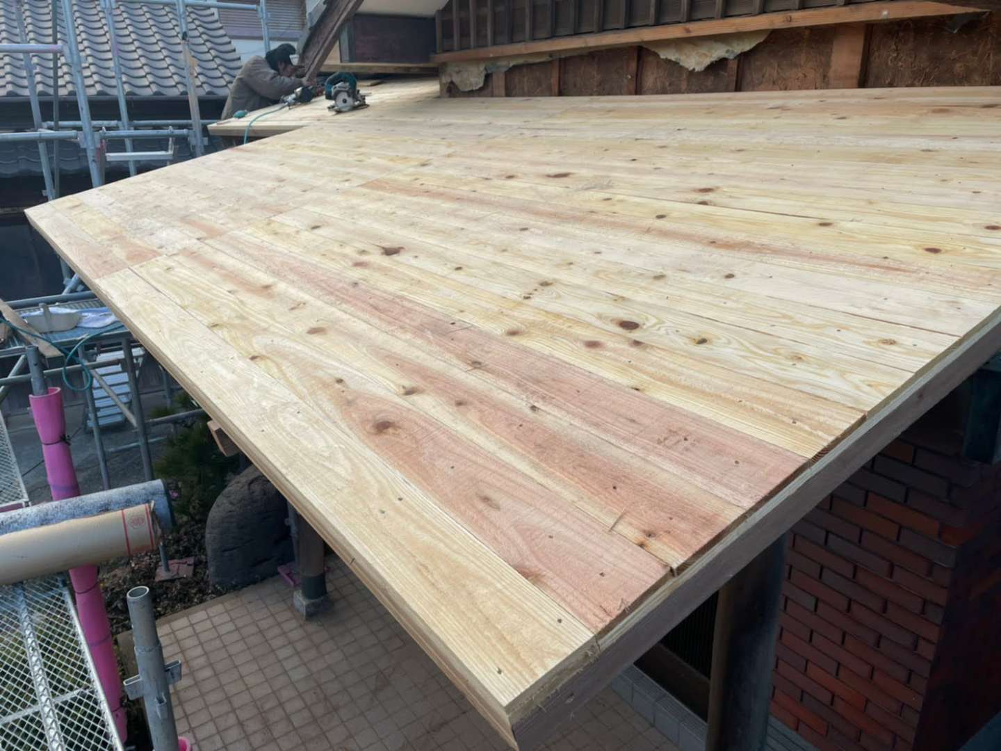 北九州市若松区 雨漏り調査・外壁補修・遮熱塗装・外壁塗装・板金工事「金属屋根葺き替え」・火災保険対応工事 施工写真5