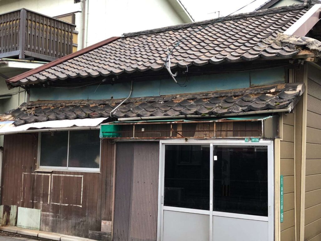 北九州市若松区 屋根瓦葺き替え・屋根瓦補修(施工前)